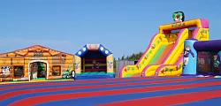 Wynajem dmuchańców jako pomysł na biznes — jak rozpocząć działalność? Wynajem dmuchańców jako pomysł na biznes — jak rozpocząć działalność?