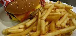Burgery i kuchnia bałkańska — czy to dobre połączenie? Burgery i kuchnia bałkańska — czy to dobre połączenie?